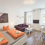 Urlaubsmagie - Felsenfreund - Sauna & Saisonaler Pool