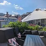 Urlaubsmagie - Felsenfreund - Sauna & Saisonaler Pool Apartment *