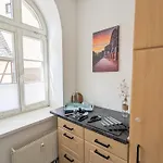 Urlaubsmagie - Felsenfreund - Sauna & Saisonaler Pool Apartment *