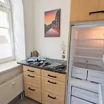 Urlaubsmagie - Felsenfreund - Sauna & Saisonaler Pool Apartment