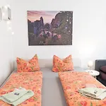 Apartment Urlaubsmagie - Felsenfreund - Sauna & Saisonaler Pool *