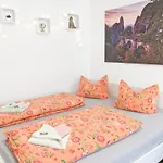 Apartment Urlaubsmagie - Felsenfreund - Sauna & Saisonaler Pool *