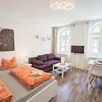 Urlaubsmagie - Felsenfreund - Sauna & Saisonaler Pool