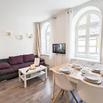 Urlaubsmagie - Felsenfreund - Sauna & Saisonaler Pool Apartment