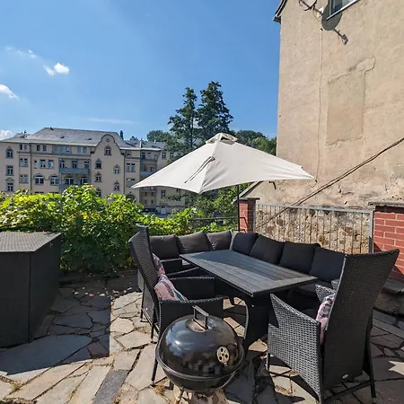 F0 - Urlaubsmagie - Kleine Voll Ausgestattete Mit Gemeinschaftsgarten, -pool & -sauna Sebnitz