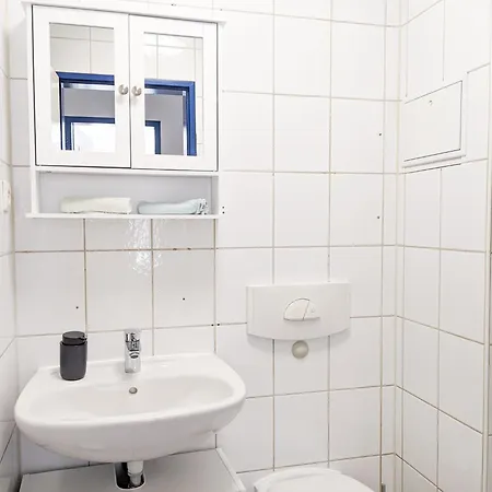 Apartment F0 - Urlaubsmagie - Kleine Voll Ausgestattete Mit Gemeinschaftsgarten, -pool & -sauna *