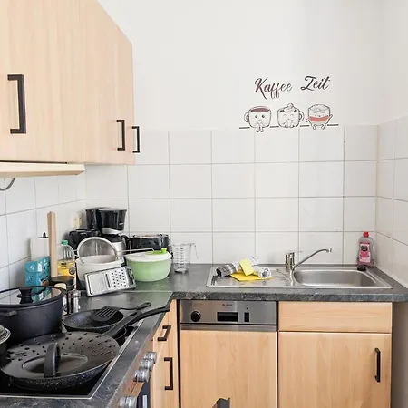 Apartment F0 - Urlaubsmagie - Kleine Voll Ausgestattete Mit Gemeinschaftsgarten, -pool & -sauna Sebnitz