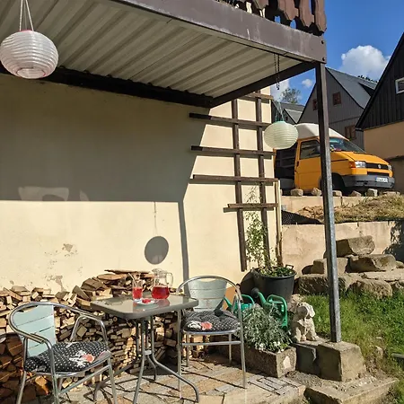 F0 - Urlaubsmagie - Kleine Voll Ausgestattete Mit Gemeinschaftsgarten, -pool & -sauna Sebnitz