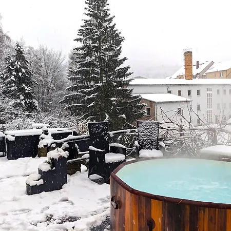 F0 - Urlaubsmagie - Kleine Voll Ausgestattete Mit Gemeinschaftsgarten, -pool & -sauna *