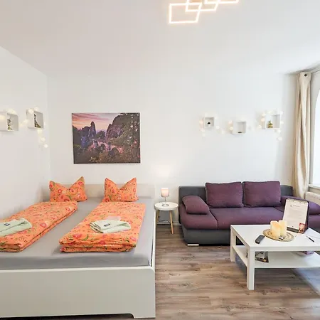 F0 - Urlaubsmagie - Kleine Voll Ausgestattete Mit Gemeinschaftsgarten, -pool & -sauna * Sebnitz