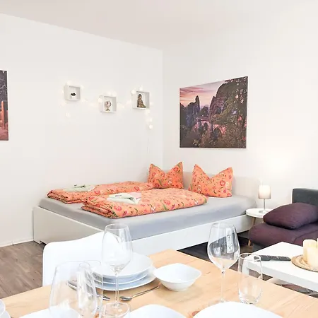 F0 - Urlaubsmagie - Kleine Voll Ausgestattete Mit Gemeinschaftsgarten, -pool & -sauna Lägenhet *