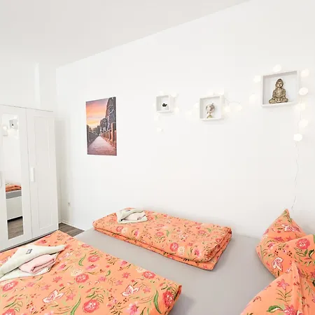 F0 - Urlaubsmagie - Kleine Voll Ausgestattete Mit Gemeinschaftsgarten, -pool & -sauna *