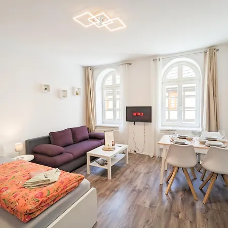 F0 - Urlaubsmagie - Kleine Voll Ausgestattete Mit Gemeinschaftsgarten, -pool & -sauna Sebnitz