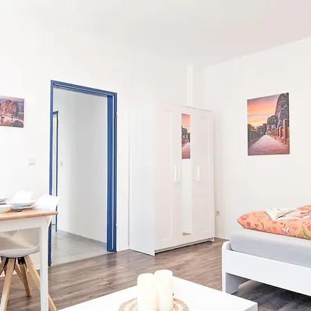 F0 - Urlaubsmagie - Kleine Voll Ausgestattete Mit Gemeinschaftsgarten, -pool & -sauna Sebnitz