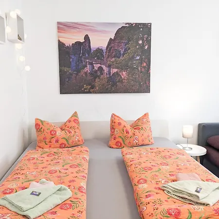 Apartment F0 - Urlaubsmagie - Kleine Voll Ausgestattete Mit Gemeinschaftsgarten, -pool & -sauna *