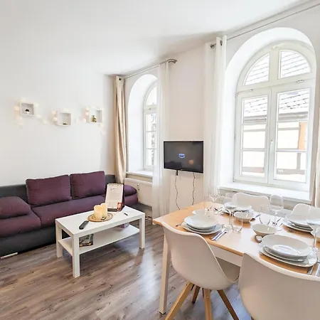 F0 - Urlaubsmagie - Kleine Voll Ausgestattete Mit Gemeinschaftsgarten, -pool & -sauna Apartment Sebnitz