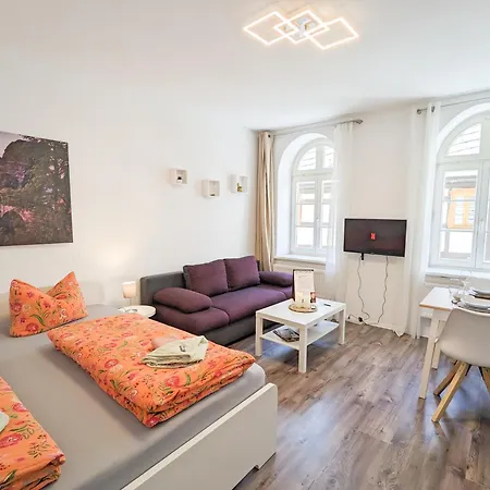 F0 - Urlaubsmagie - Kleine Voll Ausgestattete Mit Gemeinschaftsgarten, -pool & -sauna