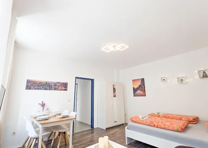 F0 - Urlaubsmagie - Kleine Voll Ausgestattete Mit Gemeinschaftsgarten, -pool & -sauna *