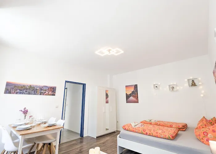 F0 - Urlaubsmagie - Kleine Voll Ausgestattete Mit Gemeinschaftsgarten, -pool & -sauna شقة