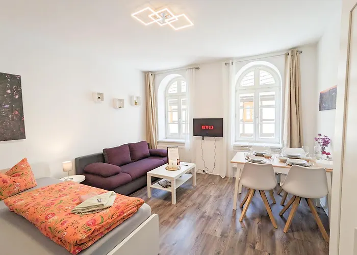 F0 - Urlaubsmagie - Kleine Voll Ausgestattete Mit Gemeinschaftsgarten, -pool & -sauna زبنيتس