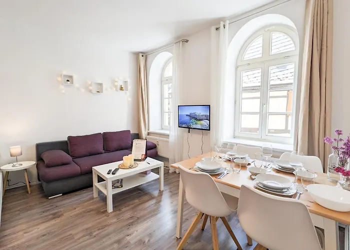 شقة F0 - Urlaubsmagie - Kleine Voll Ausgestattete Mit Gemeinschaftsgarten, -pool & -sauna زبنيتس